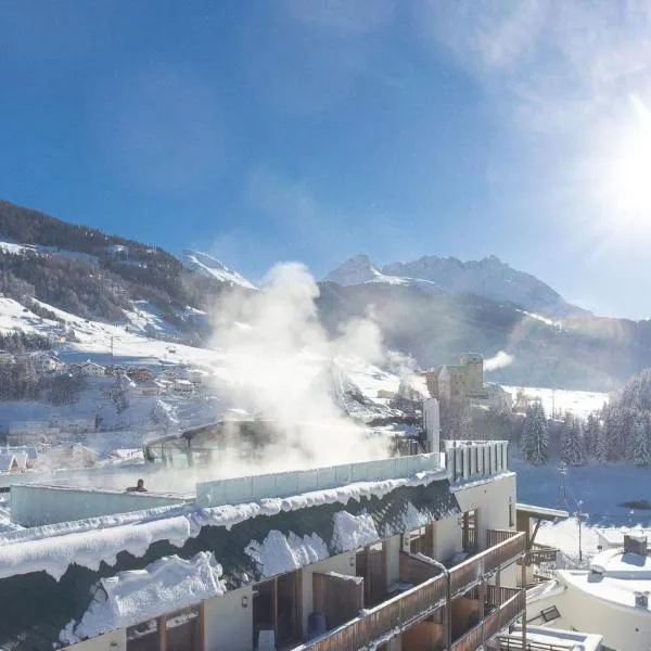 Wellnesshotel Mein Almhof Superior，位于瑙德斯的酒店