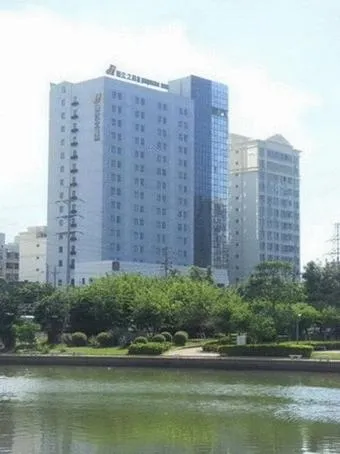 锦江之星海南海口东风桥店，位于镇海的酒店