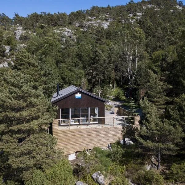 House with fjord views Hommersåk ( stavanger, sandnes )，位于桑内斯的酒店
