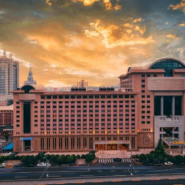 北京广安门维景国际大酒店（原北京港中旅维景国际大酒店），位于白盆窑的酒店