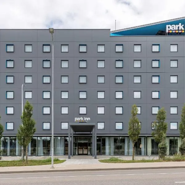 Park Inn by Radisson Vilnius Airport Hotel & Conference Centre，位于维尔纽斯的酒店