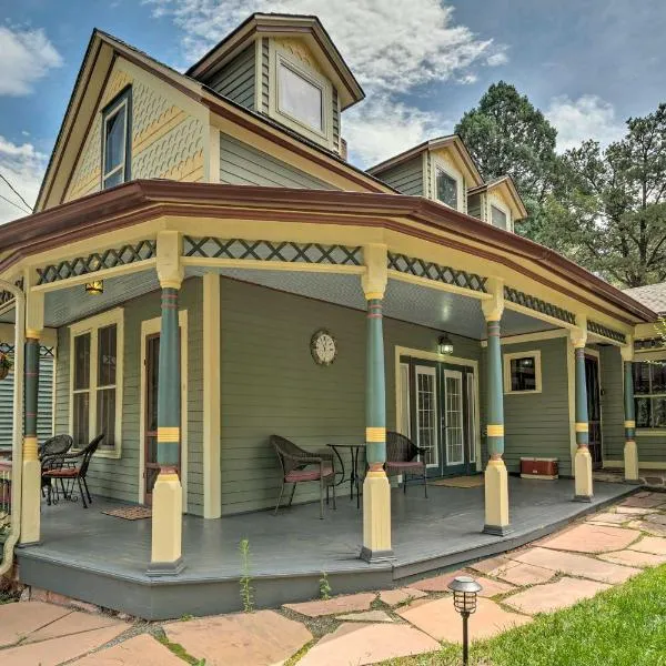 Historic Manitou Springs Victorian Walk Downtown!，位于马尼温泉的酒店