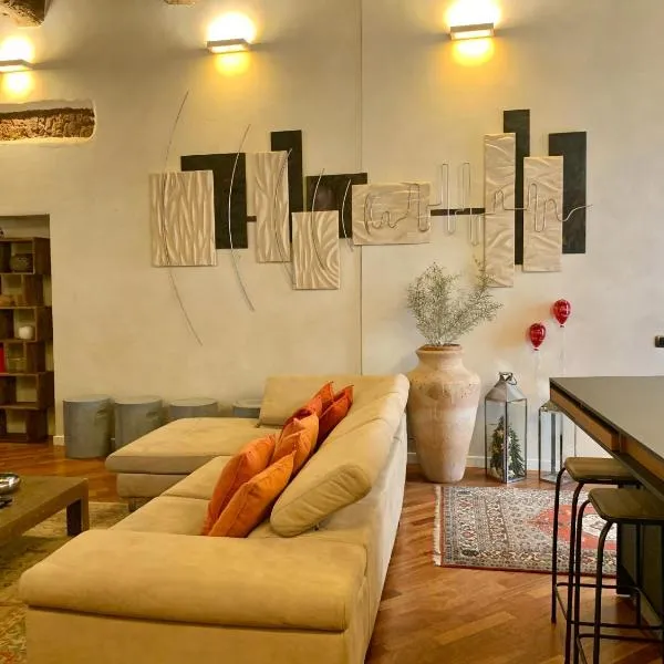 Kindness art apartment in historic center，位于伊斯普拉的酒店