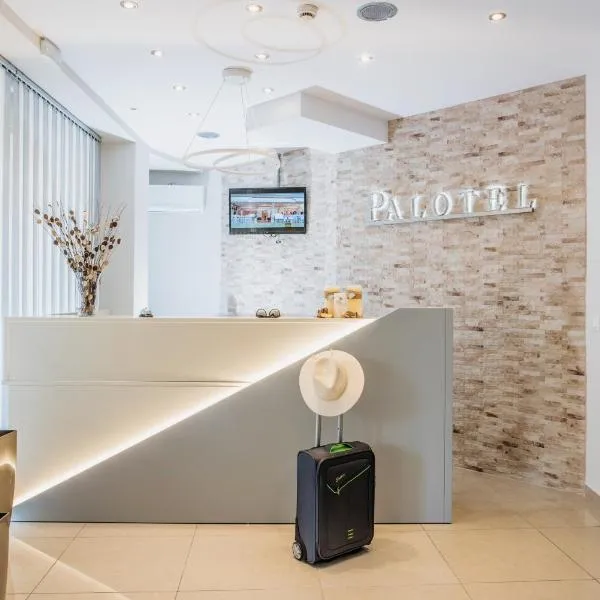 Palotel Design Gouvia，位于Vinglatoúrion的酒店