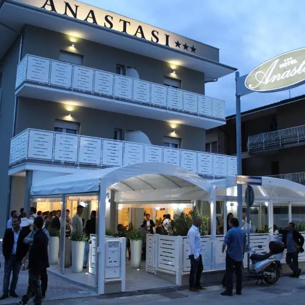 Hotel Anastasi，位于切尔维亚的酒店