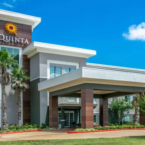 La Quinta by Wyndham Jacksonville, Texas，位于Rusk的酒店