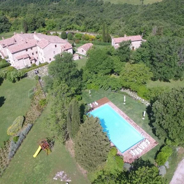 Borgo Fastelli - House in historical Borgo in Tuscany - Quercia，位于Spineta的酒店