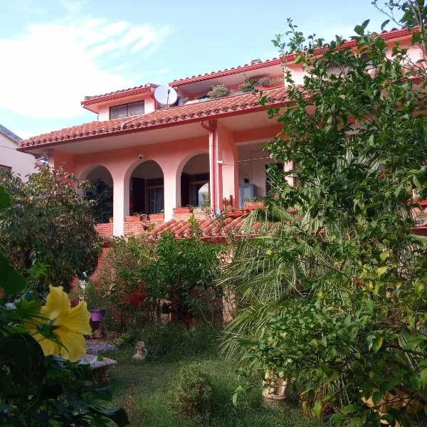 Villa Corrias，位于Vallermosa的酒店
