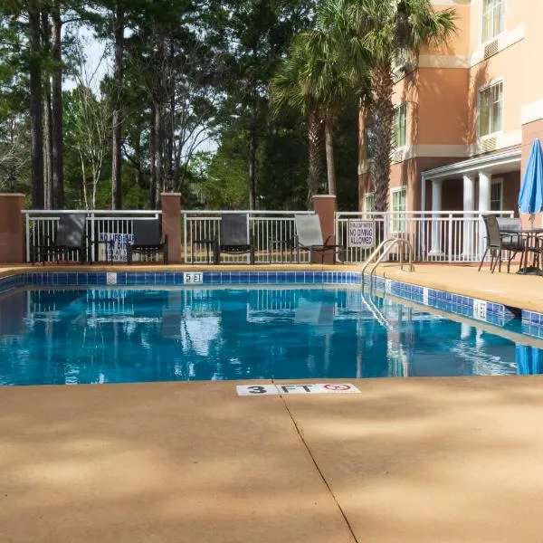 Okatie Hilton Head Hotel，位于布拉夫顿的酒店