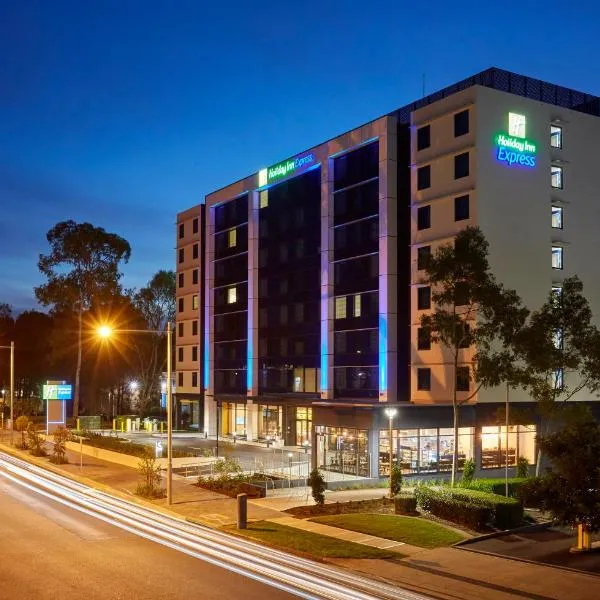 智选假日酒店，悉尼麦格理公园，位于霍恩斯比的酒店