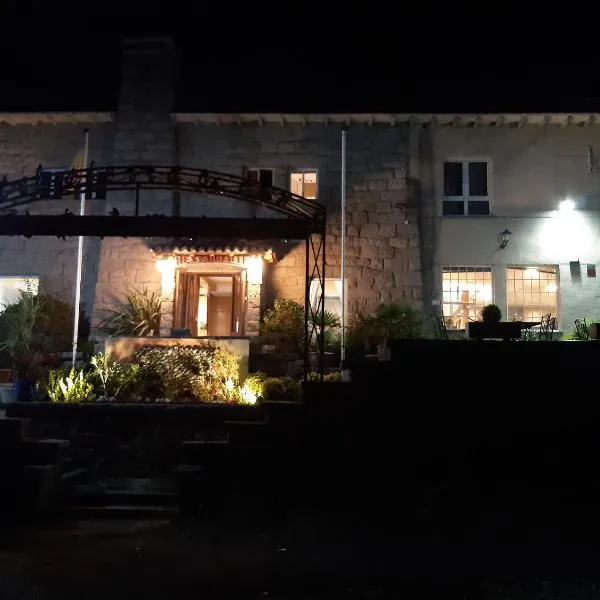 Hotel Sierra Oriente，位于瓜达拉马的酒店