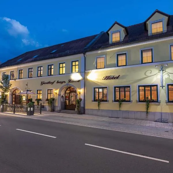 Hotel Bayrischer Löwe，位于Johanniskirchen的酒店