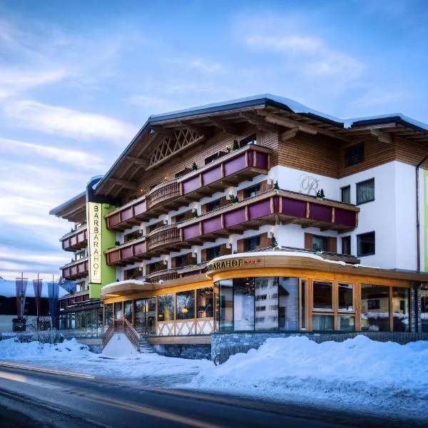 Hotel Barbarahof Saalbach，位于萨尔巴赫的酒店