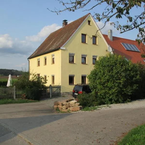 Ferienwohnung Rösch，位于Schnelldorf的酒店