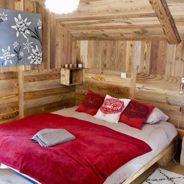 chalet coup de coeur+véhicule 4*4 ; 9 places à dispo，位于大博尔南的酒店