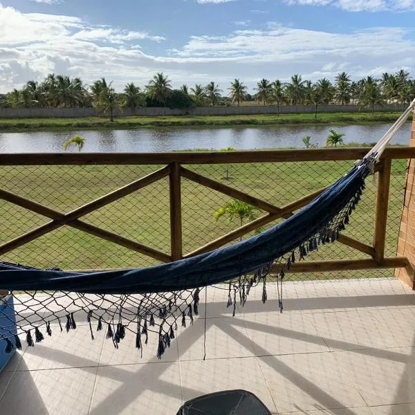 Condomínio e resort Villa das Águas - Praia do Saco SE，位于埃斯坦西亚的酒店