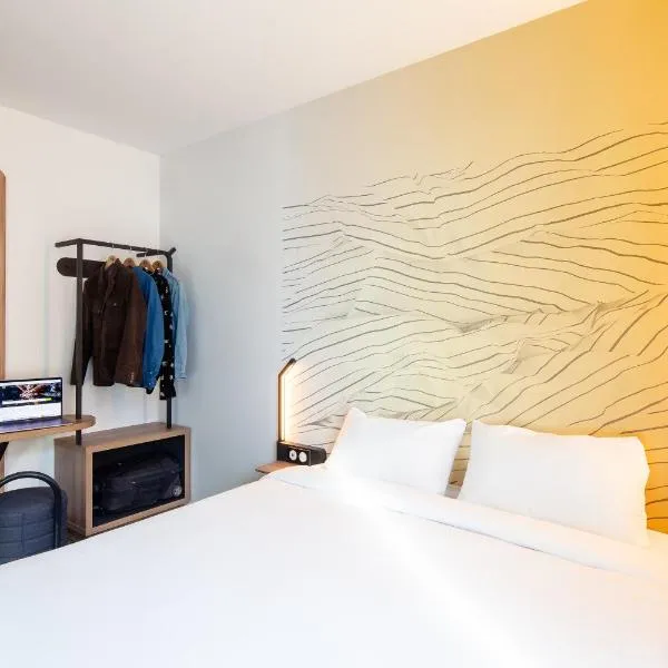 B&B HOTEL Paris Porte de Bagnolet，位于巴涅奥莱的酒店