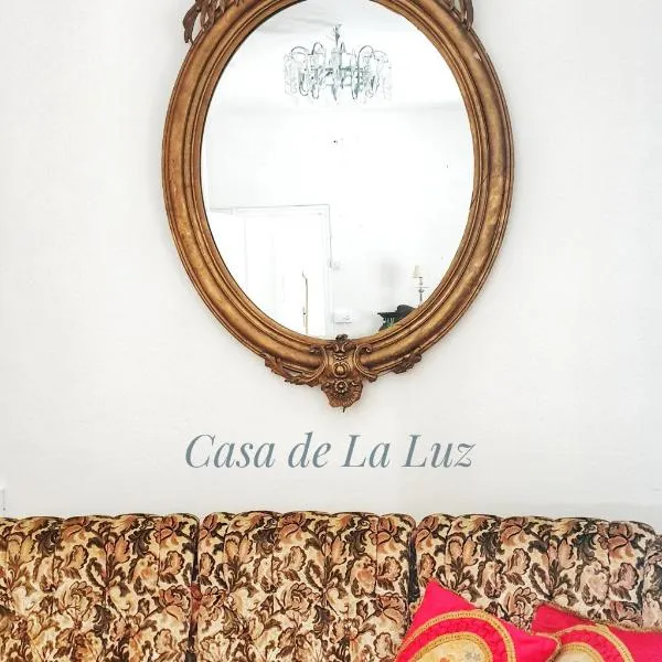 Casa de la Luz，位于Sanchonuño的酒店