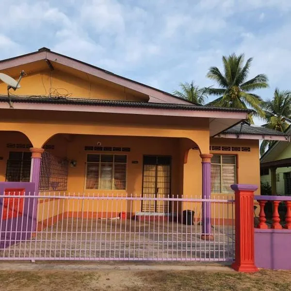 Homestay Bonda，位于Kampung Raja的酒店