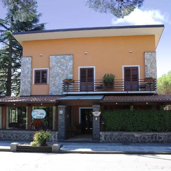 阿尔本迪西酒店，位于尼科洛西的酒店