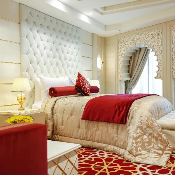 科威特艾尔图拉雅市皇冠假日酒店&度假村，位于Al Farwānīyah的酒店
