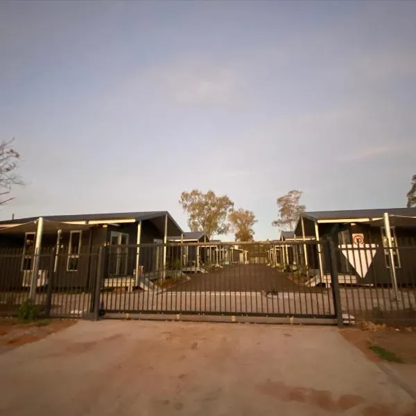 Sunshine Gardens Bourke Resort，位于伯克的酒店