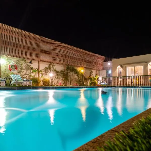B-LBAIT Yanbu Villa Garden，位于Masāḩilī的酒店