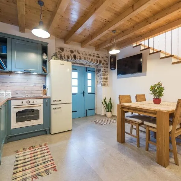 Holiday Home Lipa Naša，位于奈维丹的酒店