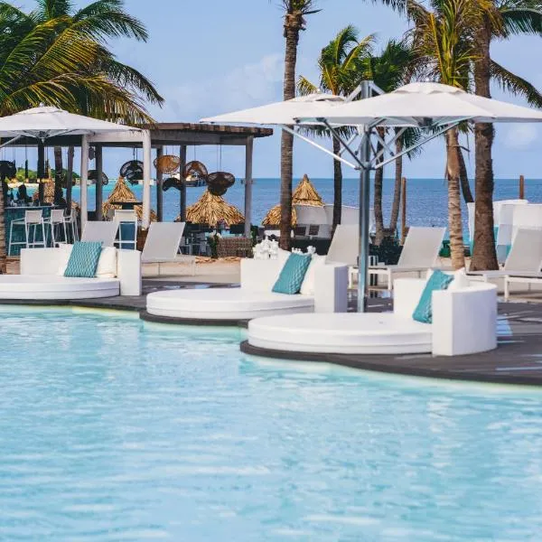 Van der Valk Plaza Beach & Dive Resort Bonaire，位于Belnem的酒店