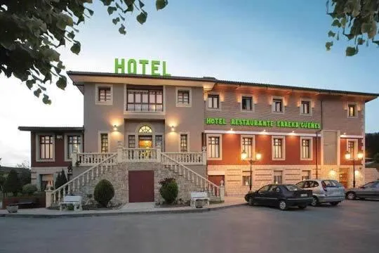hotel gueñes，位于San Pedro de Galdames的酒店