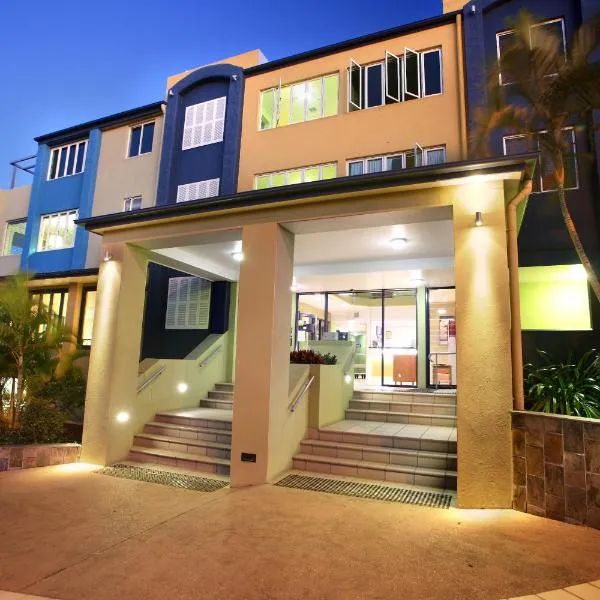 Caloundra Central Apartment Hotel Official，位于卡伦德拉的酒店