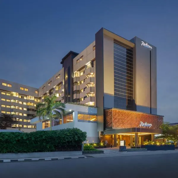 雷迪森棉兰酒店，位于棉兰的酒店