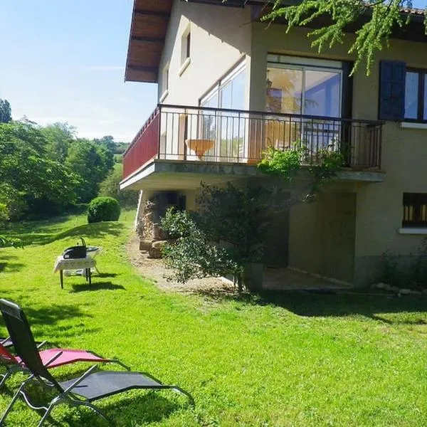 Gîte st Julien des collines，位于Saint-Bonnet-de-Valclérieux的酒店