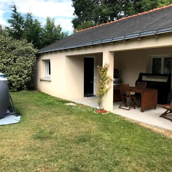 Studio à la campagne aux portes de Nantes，位于Ligné的酒店