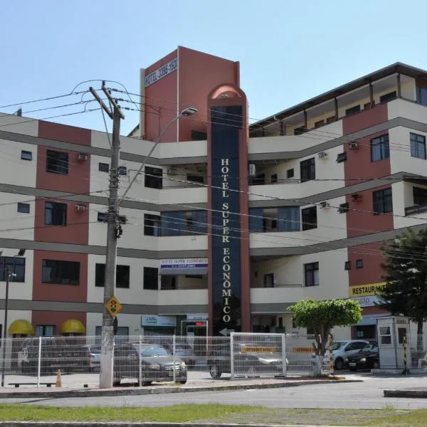 Hotel Super Economico，位于Viúva Dias的酒店
