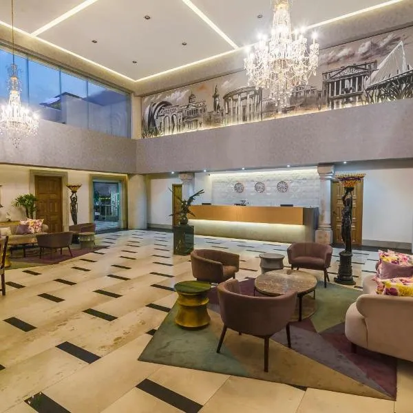雷亚尔马斯特莱扎酒店，位于萨波潘的酒店