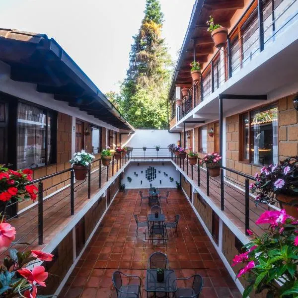 Hotel Rincon Soñado, Valle de Bravo，位于Temascaltepec de González的酒店