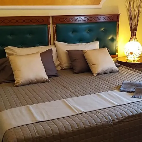 拉康卡酒店，位于Faro Superiore的酒店