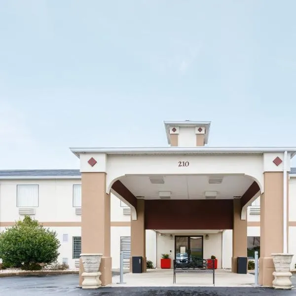 Red Roof Inn PLUS+ Danville, KY，位于丹维尔的酒店