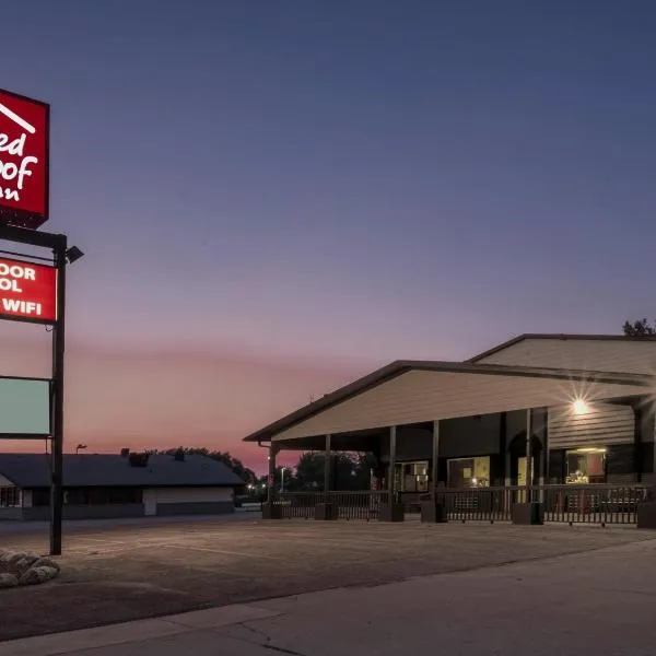 Red Roof Inn Vermillion - U of South Dakota，位于Vermillion的酒店