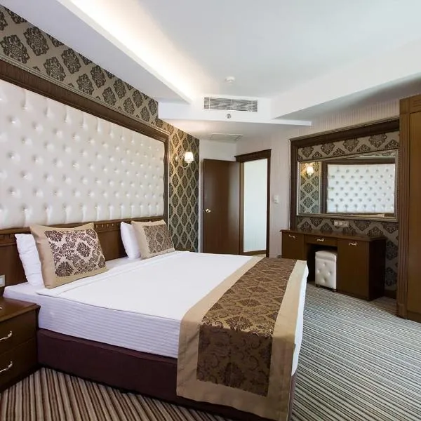 阿尔屯塔斯大酒店，位于Selime的酒店