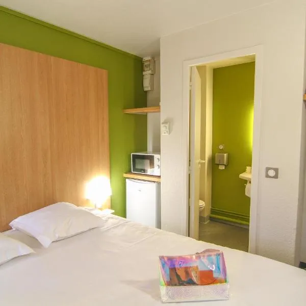 Kyriad Direct Poitiers - Gare du Futuroscope，位于沙斯讷伊迪普瓦图的酒店