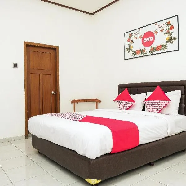 OYO 353 Loesje Guest House Syariah，位于玛琅的酒店