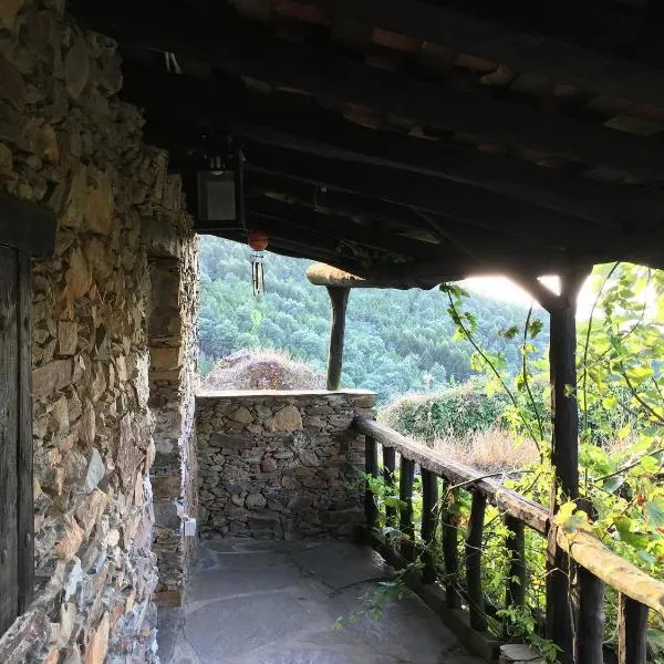 Casa dos Livros，位于塔拉斯那尔的酒店