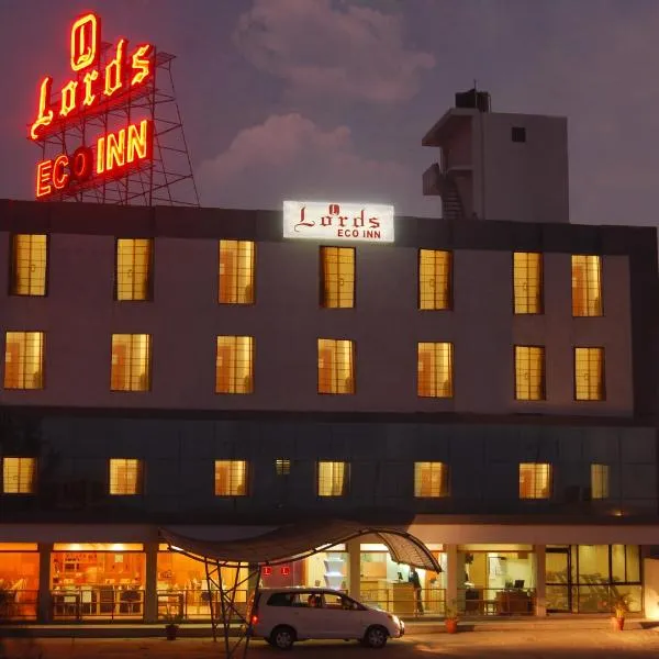 Lords Eco Inn Dahej，位于Vengni的酒店