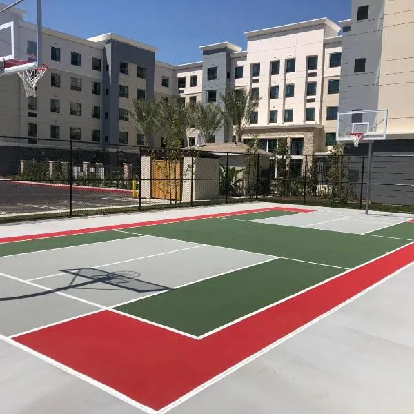 Staybridge Suites Irvine - John Wayne Airport by IHG，位于尔湾的酒店