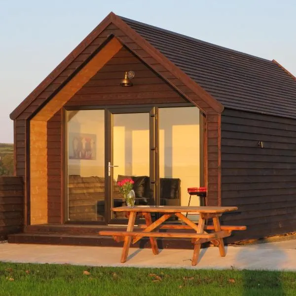 Islandcorr Farm Luxury Glamping Lodges and Self Catering Cottage, Giant's Causeway，位于布什米尔斯的酒店