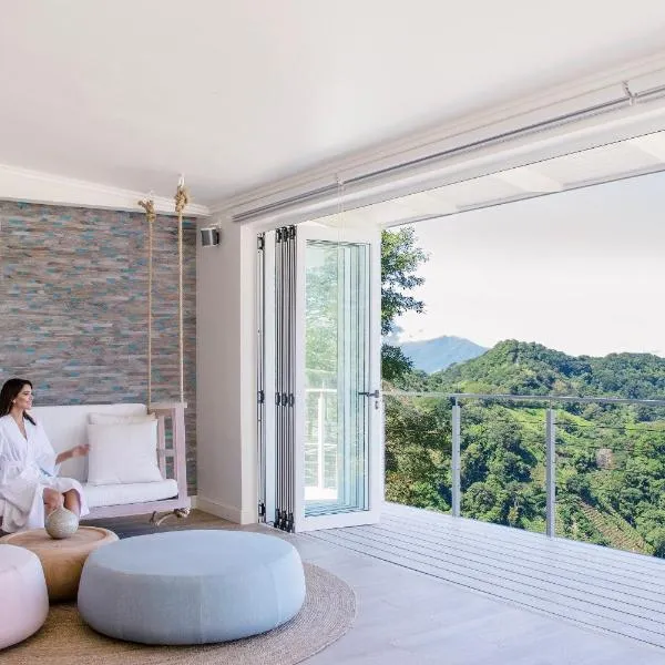 The Retreat Costa Rica - Wellness Resort & Spa，位于La Palma的酒店
