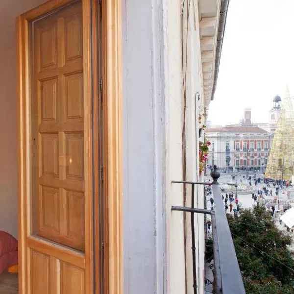 太阳门米拉多酒店，位于马德里的酒店