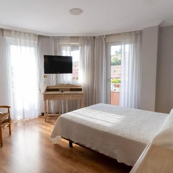 里奥塞阿酒店，位于Puente-Almuhey的酒店